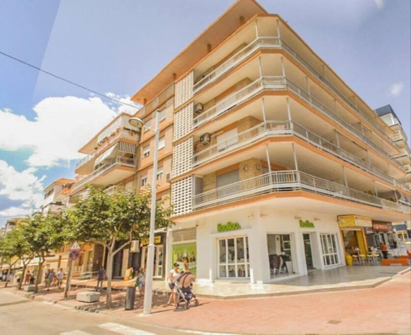 Apartamento, Estudio En La Playa Playa de Gandia Экстерьер фото