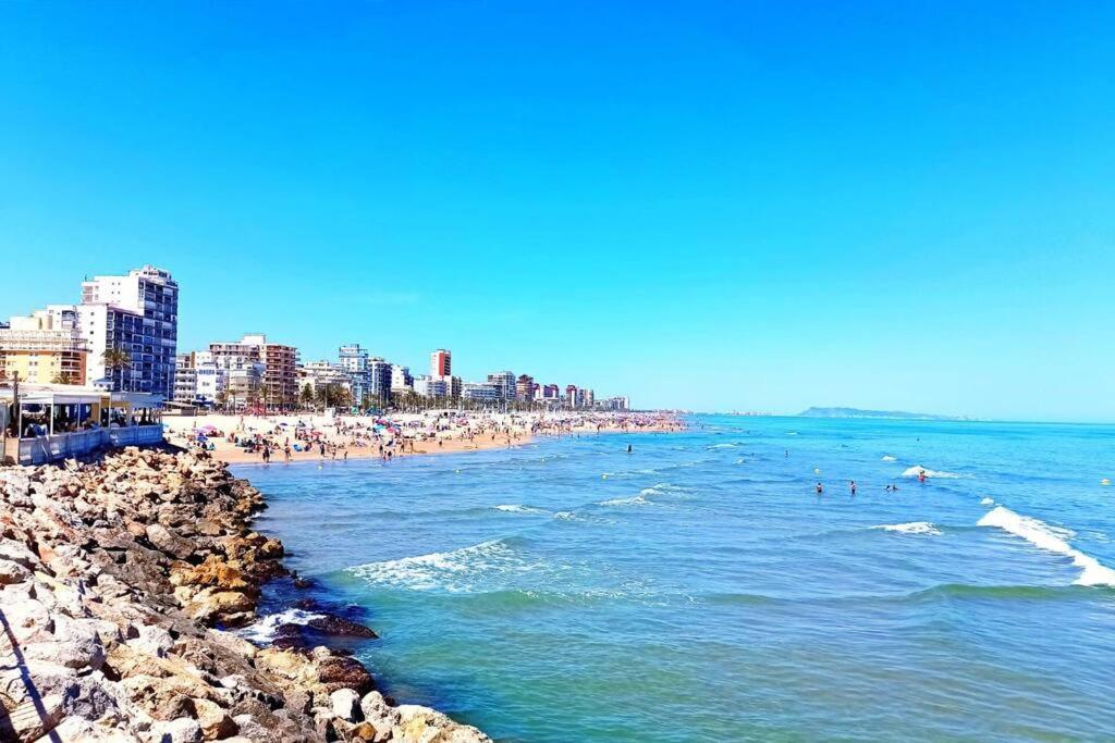 Apartamento, Estudio En La Playa Playa de Gandia Экстерьер фото
